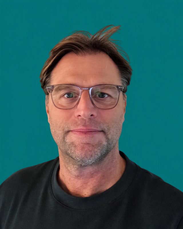 Portret van Bas Wild